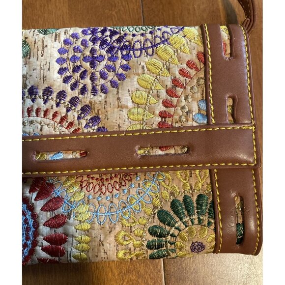 Sondra Roberts Cork Clutch, Bag, Purse Embroidered Detailed Snap Rectangular Med - Picture 6 of 16
